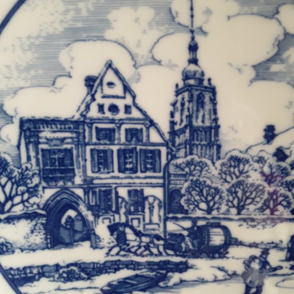 VINTAGE HUTSCHENREUTHER 1987 Ltd Edition Wall Plate - Picture 4 of 8